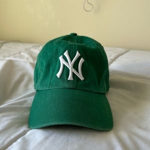 Urban Outfitters ‘47 New York Yankees Classic Baseball Hat